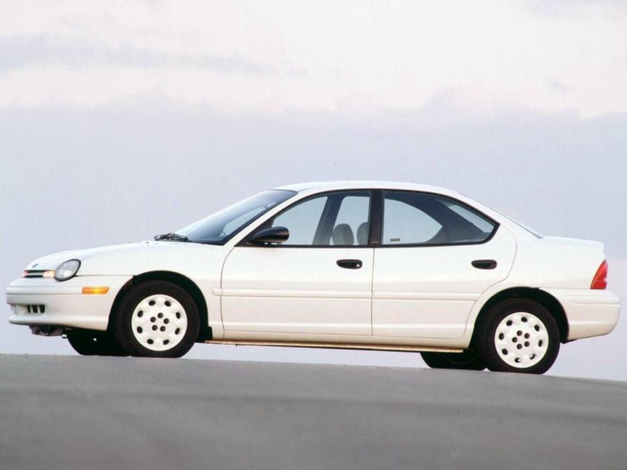  Plymouth Neon 1994 года  (фото 3 из 6)